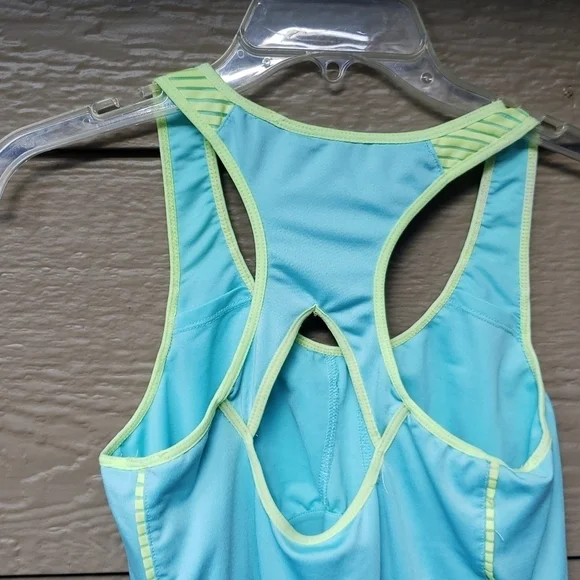 marika tek tank top green blue M - Picture 6 of 9